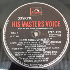 Kazi Nazrul Islam - Say It With Flowers (Love Songs Of Nazrul) (Vinyl)