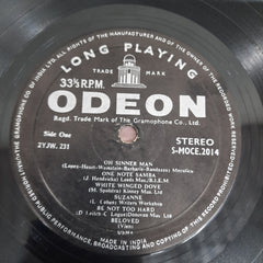 Usha Iyer - Usha Sings Love Story And Other Hits (Vinyl)