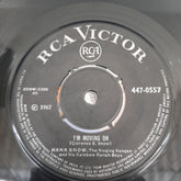 Hank Snow - With This Ring I Thee Wed / I'm Movin On (45-RPM)