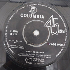 Cliff Richard & The Shadows - The Next Time / Bachelor Boy (45-RPM)