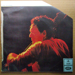 Pandit Ravi Shankar*  - Raga Sindhu Bhairvi / Tilak Shyam / Nat Bhairo / Puriya Kalyan (45-RPM)