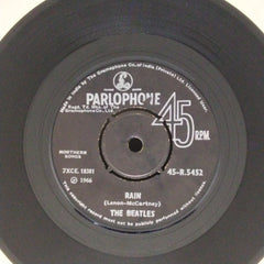The Beatles - Rain / Paperback Writer (45-RPM)