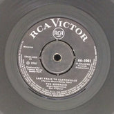 The Monkees - Last Train to Clarksville / Take a Giant Step (45-RPM)