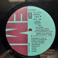 Ashesh Bandopadhyaya - Ashesh Bandopadhyaya Plays Esraj (Vinyl)