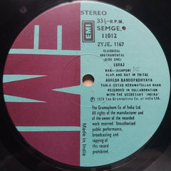 Ashesh Bandopadhyaya - Ashesh Bandopadhyaya Plays Esraj (Vinyl)