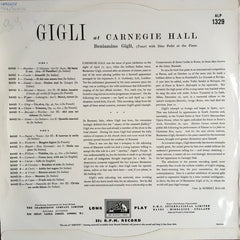 Beniamino Gigli - Gigli At Carnegie Hall (Vinyl) Image