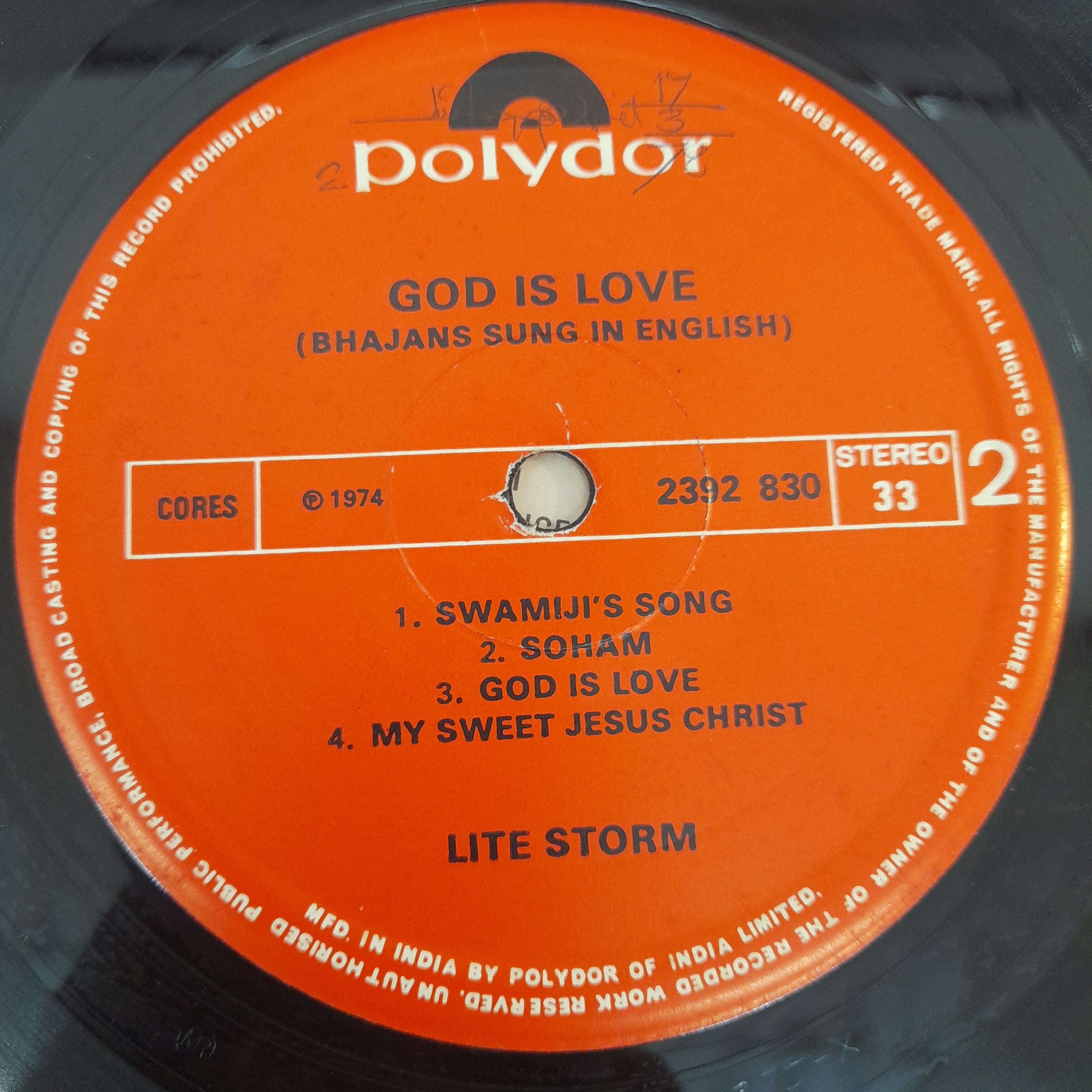 Various - God Is Love (English Bhajan)(Vinyl)