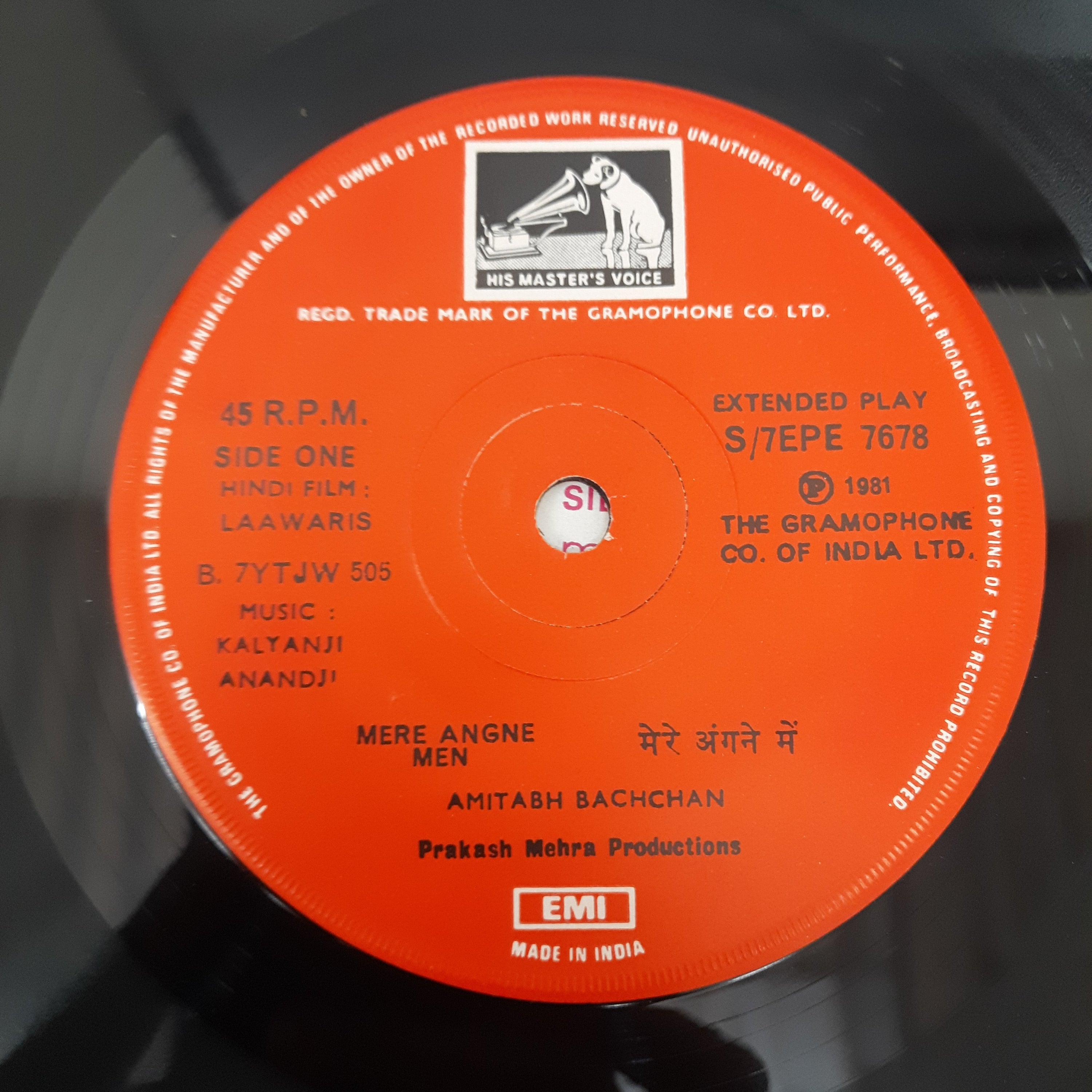 Kalyanji-Anandji, Prakash Mehra, Anjaan - Laawaris (45-RPM)