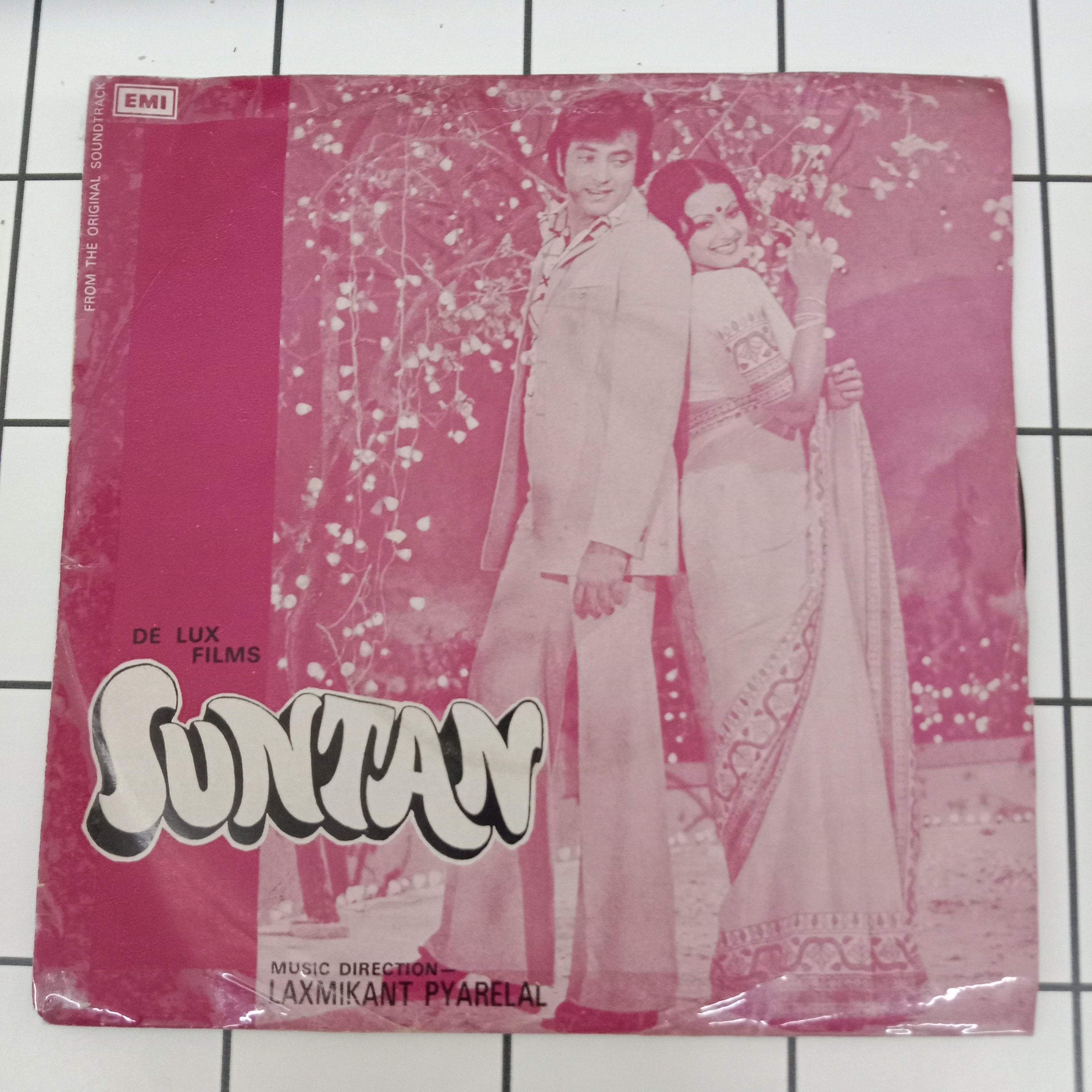 Laxmikant Pyarelal - Suntan (45-RPM)