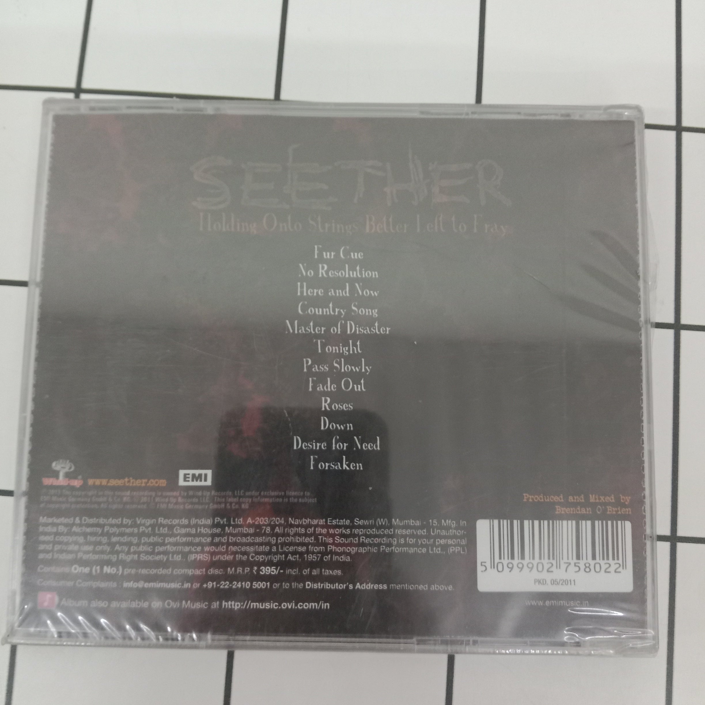 Seether - Holding Onto Strings Better Left To Fray (CD)