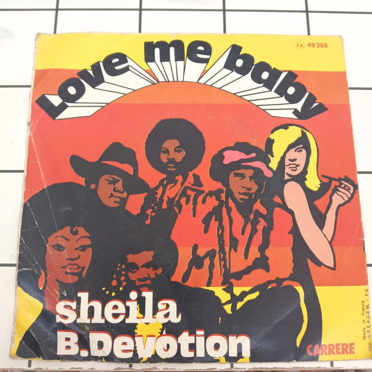 Sheila & B. Devotion - Love Me Baby (45-RPM)