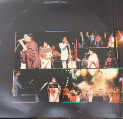 Lata Mangeshkar With Usha Mangeshkar, Nitin Mukesh, Suresh Wadkar, Hariharan - Lata Live In England (Vinyl) (2)