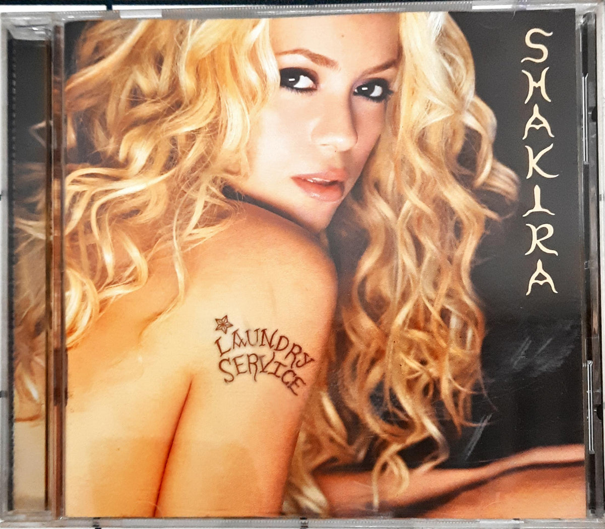 Shakira -  Laundry Service (CD)