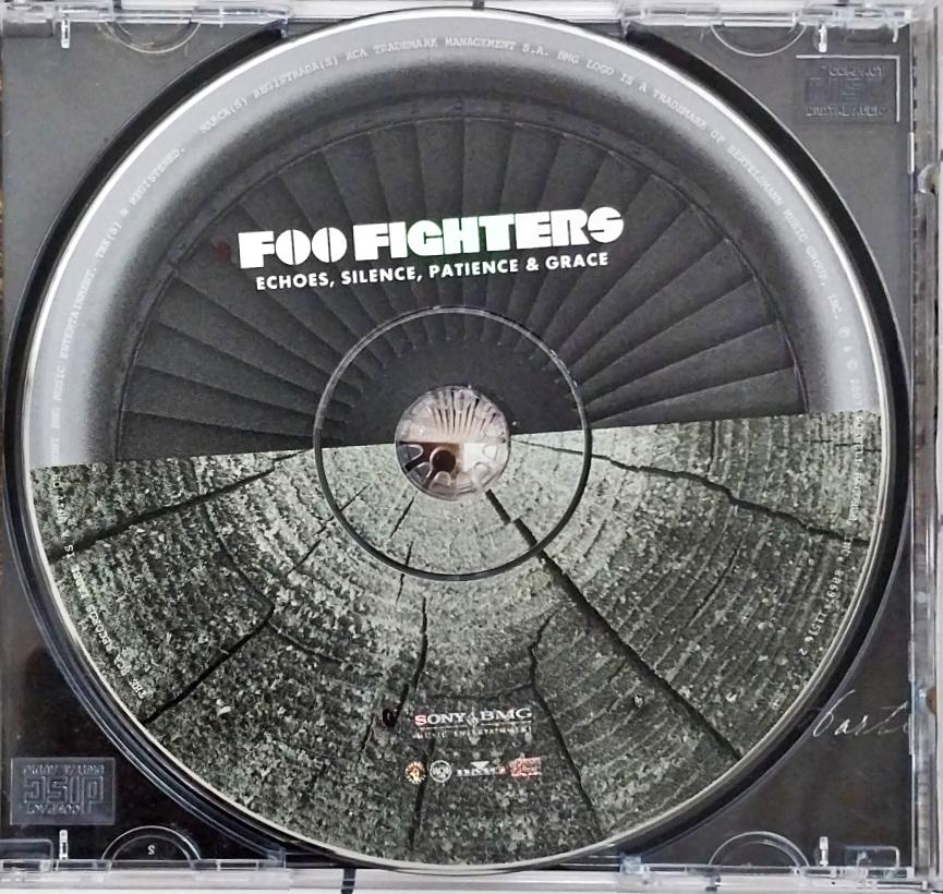 Foo Fighters - Echoes, Silence, Patience & Grace (CD)