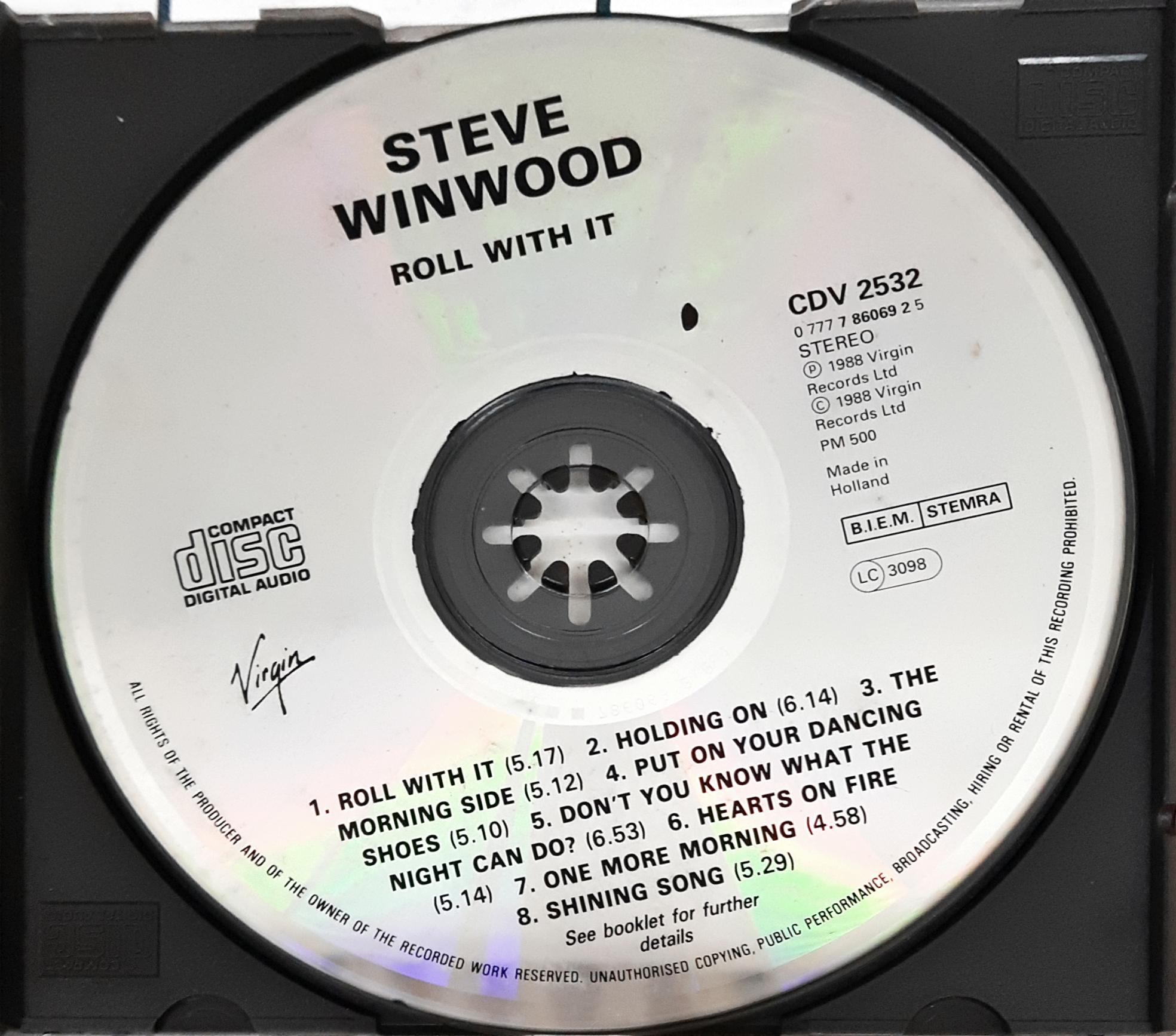 Steve Winwood -  Roll With It (CD)