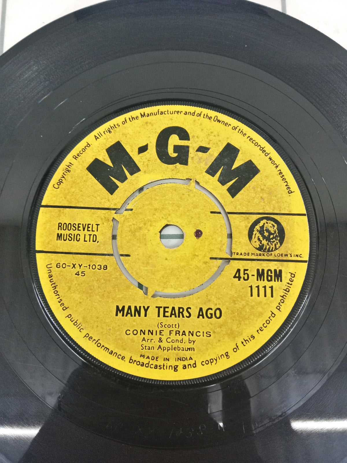 Connie Francis -  Many Tears Ago / Senza Mama (With No One) (45-RPM)