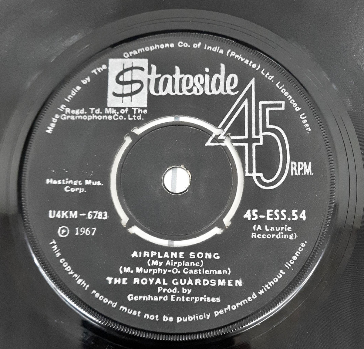The Royal Guardsmen - Om/Airplane Song (45-RPM)