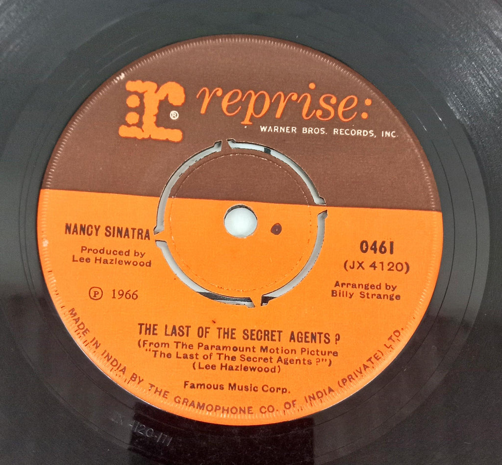 Nancy Sinatra -  How Does That Grab You, Darlin'? / The Last Of The Secret Agents? (45-RPM)