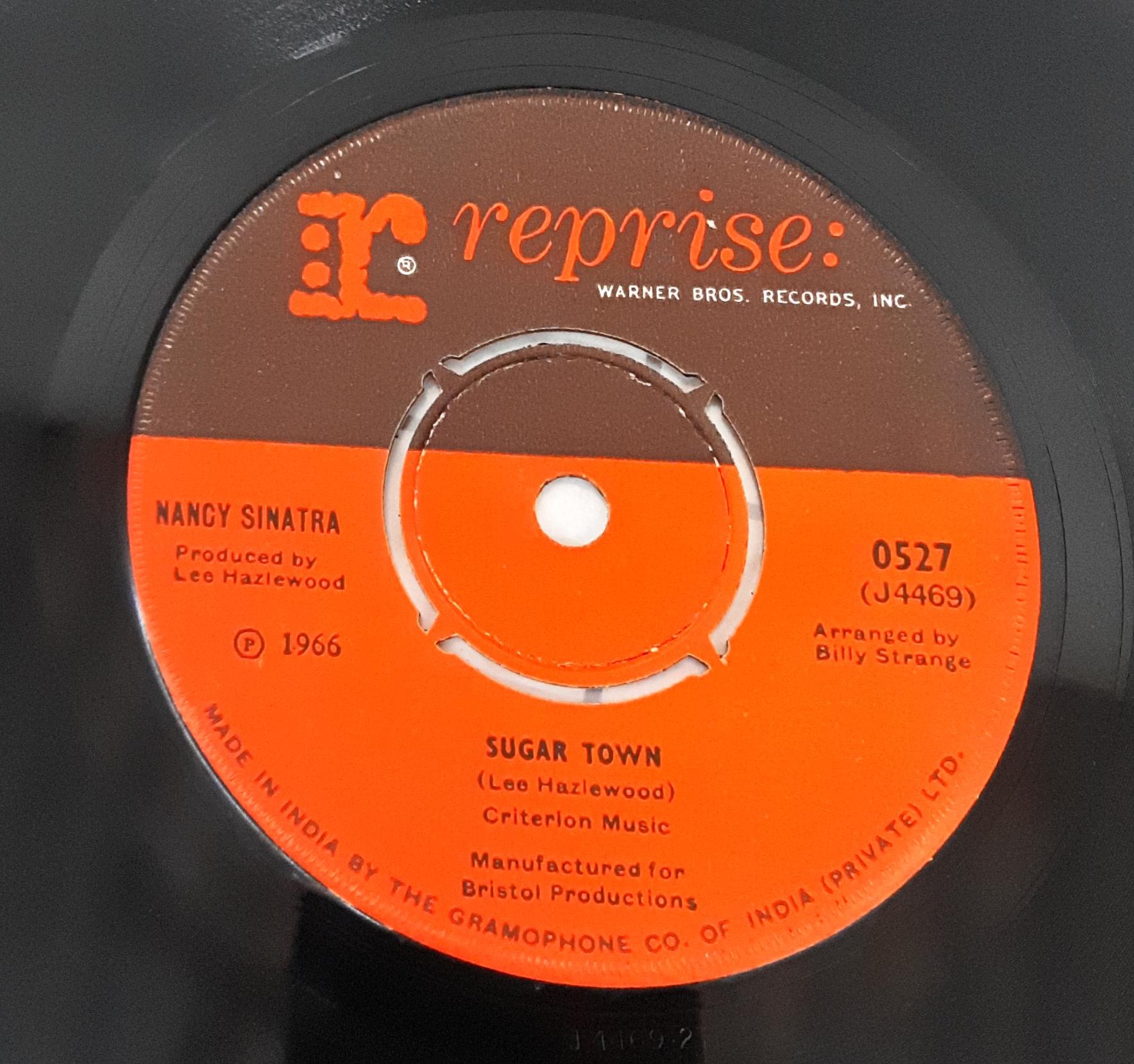 Nancy Sinatra - Sugar Town / Summer Wine (45-RPM)