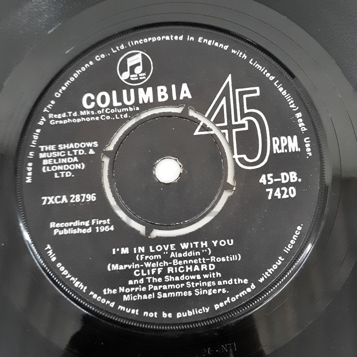 Cliff Richard And The Shadows -  I Could Easily Fall (45-RPM)