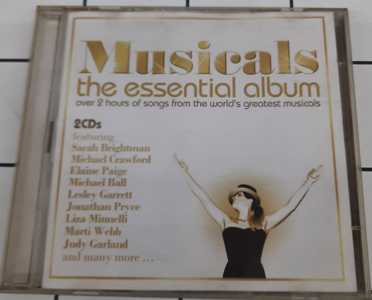 Various - Musicals - The Essential Album (CD)