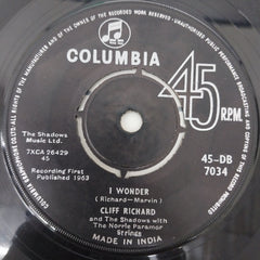 Cliff Richard And The Shadows - Lucky Lips (45-RPM)