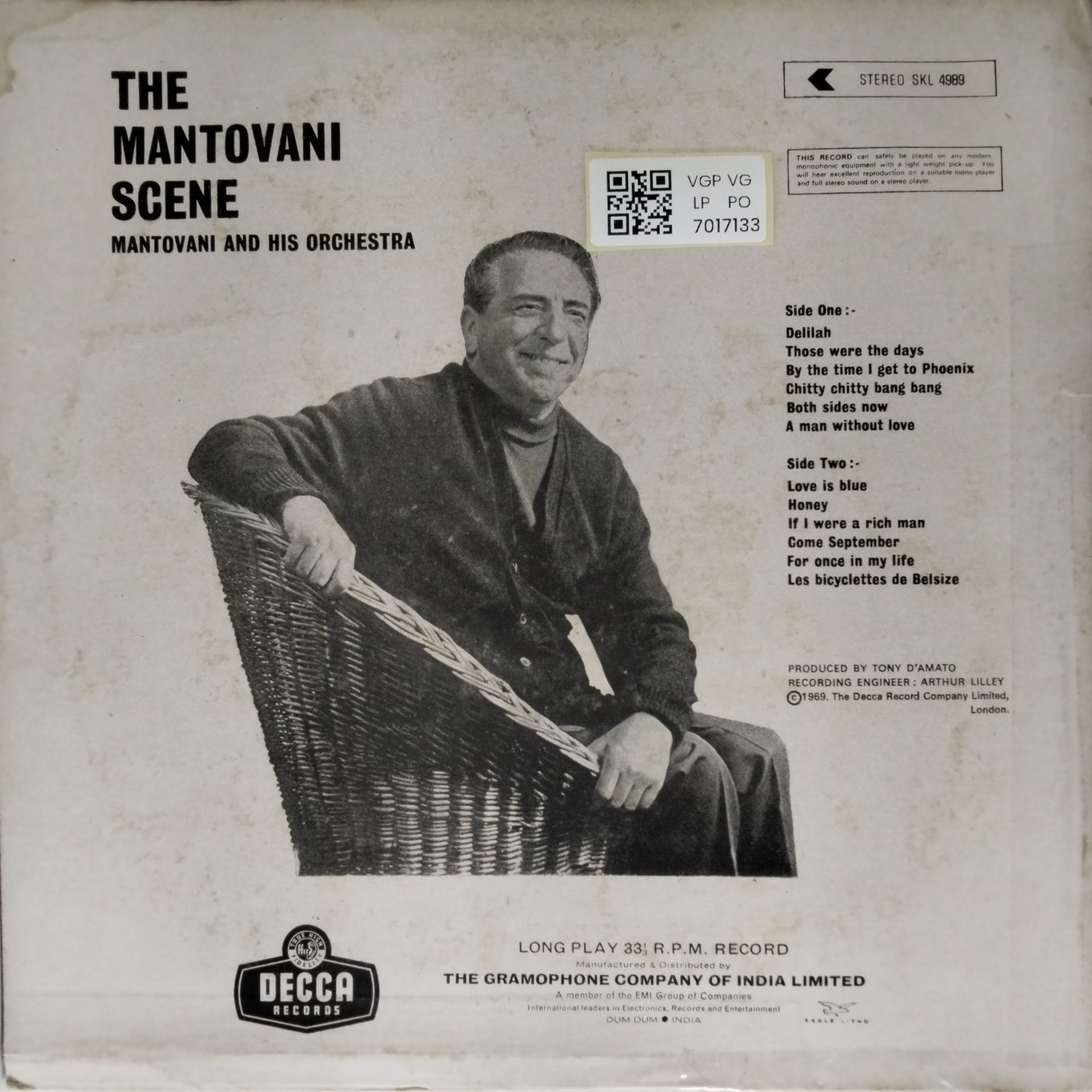 Mantovani and His Orchestra - The Mantovani Scene (Vinyl)