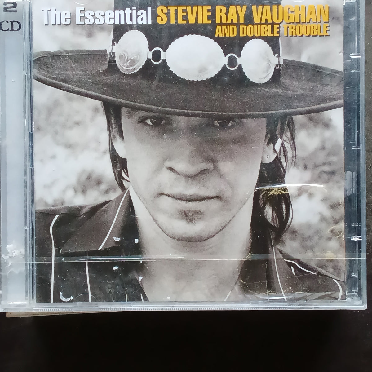 Stevie Ray Vaughan  - The Essential (CD) [2]