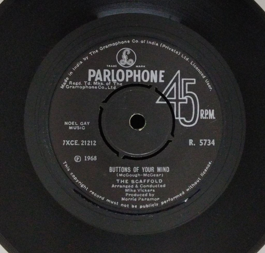The Scaffold - Lily the Pink / Buttons of Your Mind (45-RPM)