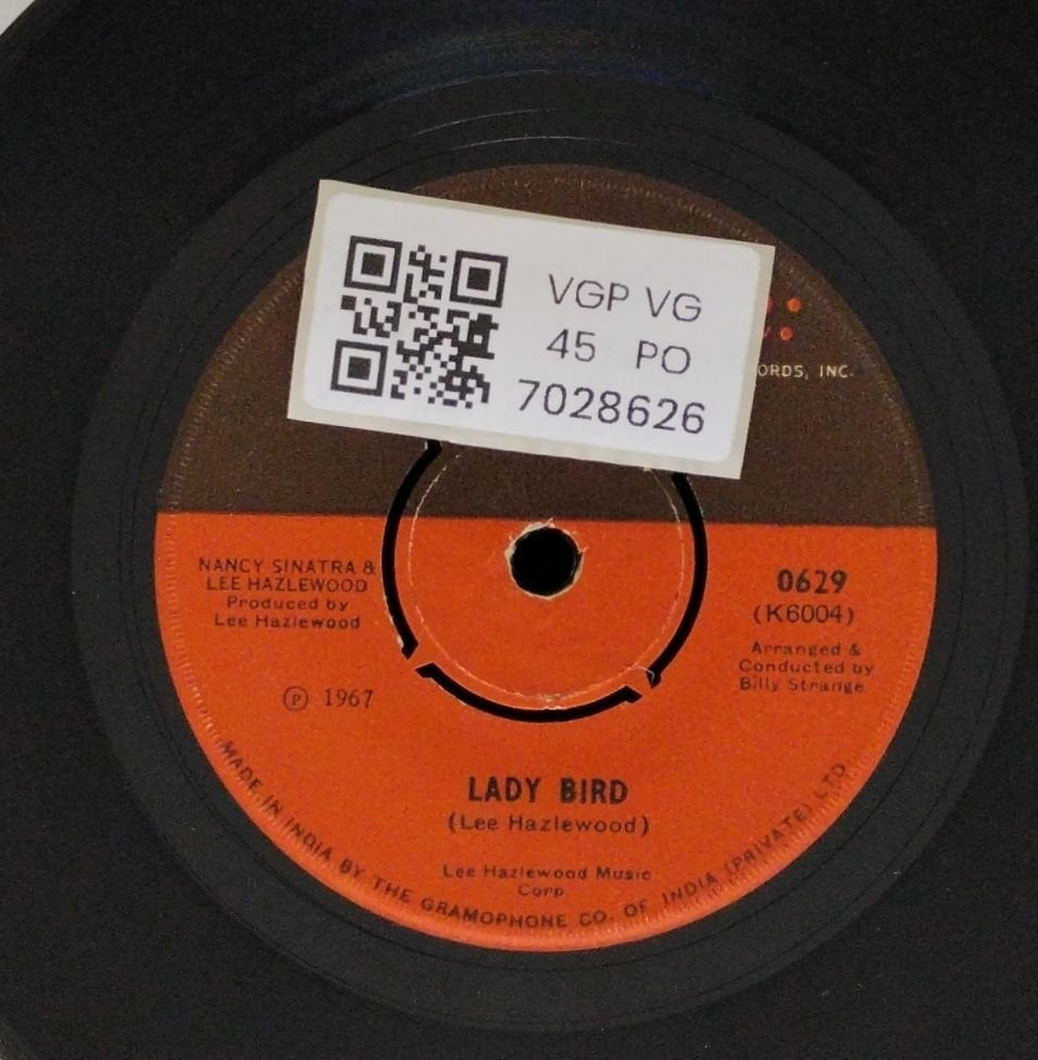 Nancy Sinatra, Lee Hazlewood - Sand / Lady Bird (45-RPM)