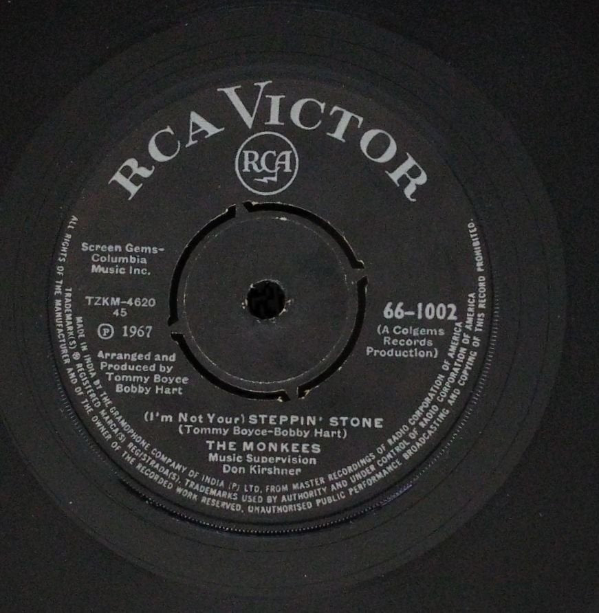 The Monkees - I'm Not Your Steppin' Stone / I'm a Believer (45-RPM)