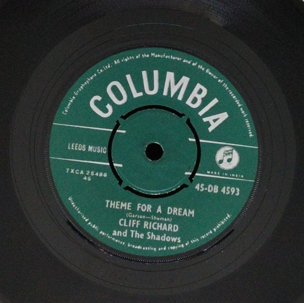 Cliff Richard and The Shadows - Theme for a Dream (45-RPM)
