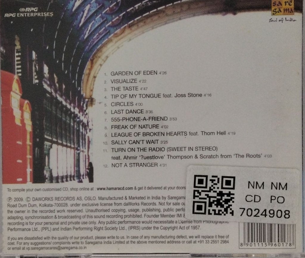 Familiar Strangers - Something Sally (CD)