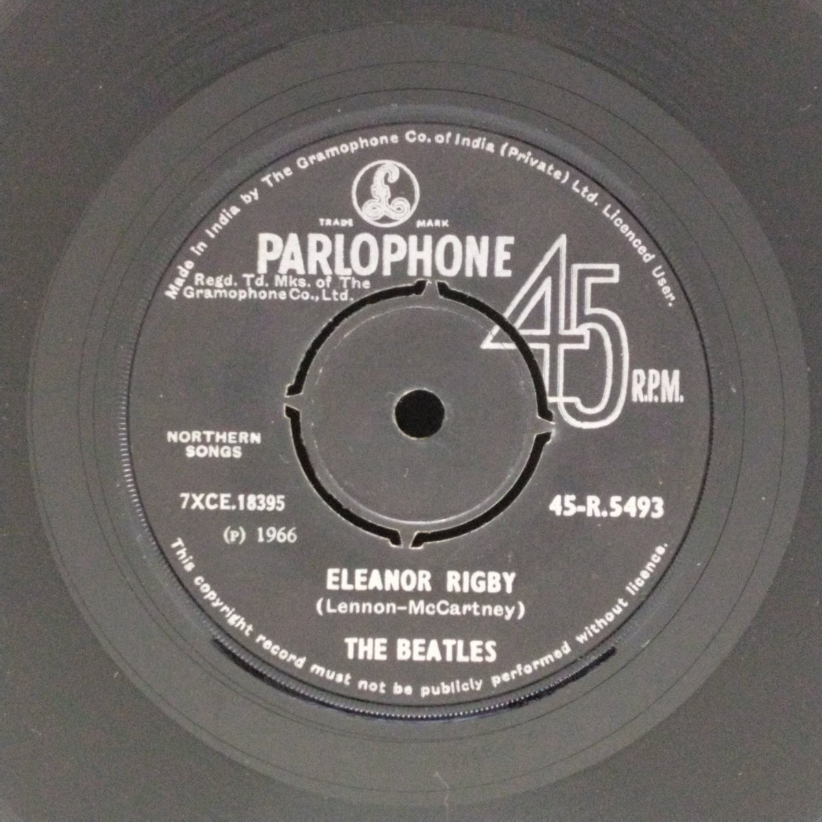 The Beatles - Eleanor Rigby / Yellow Submarine (45-RPM)