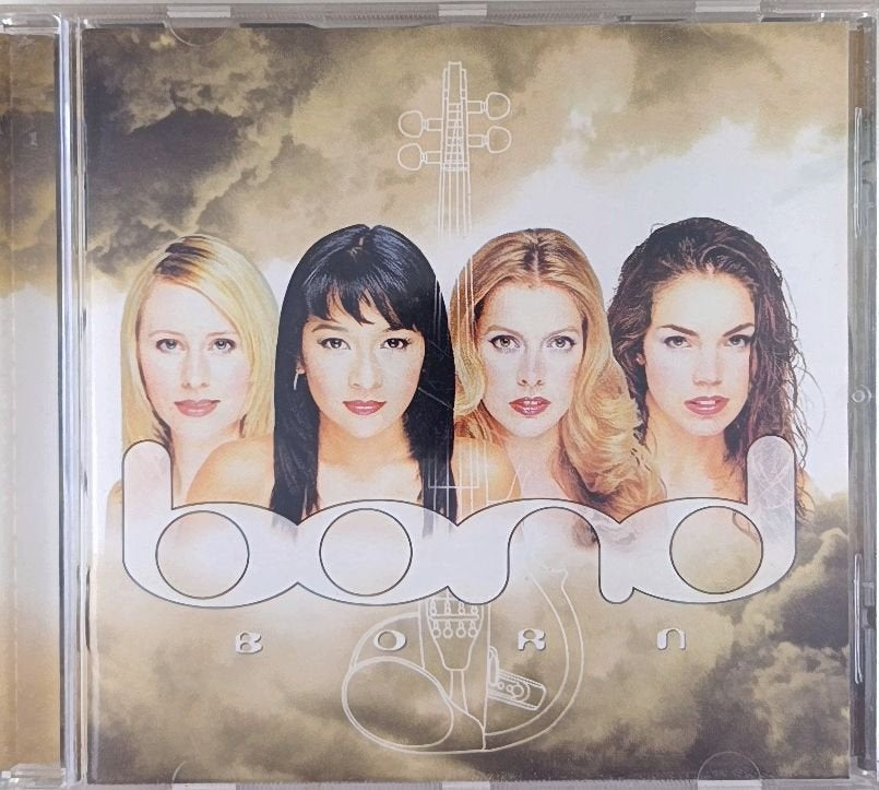 Bond - Born (CD)