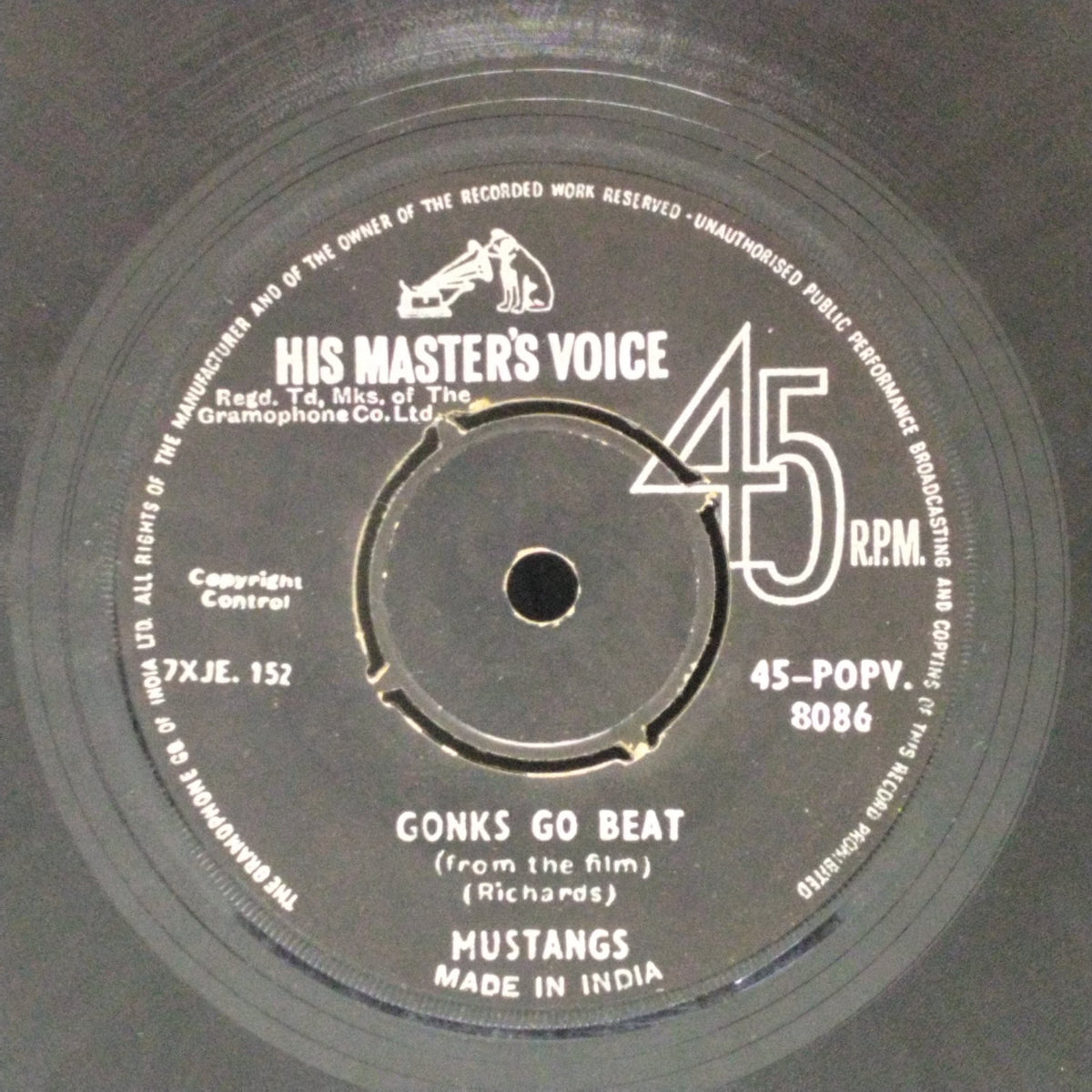 Mustangs - Gonks Go Beat / Escape (45-RPM)
