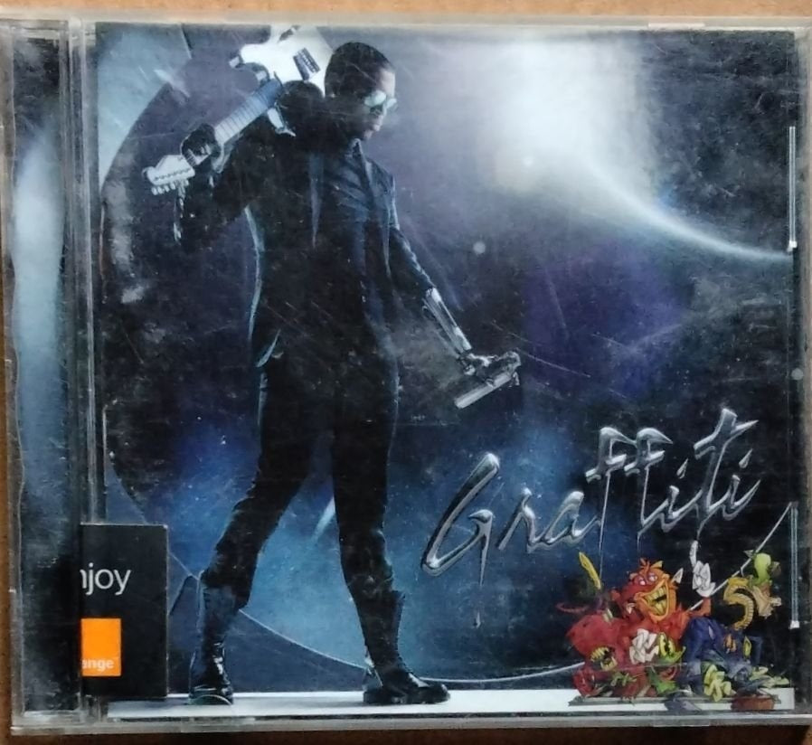 Chris Brown - Graffiti (CD)