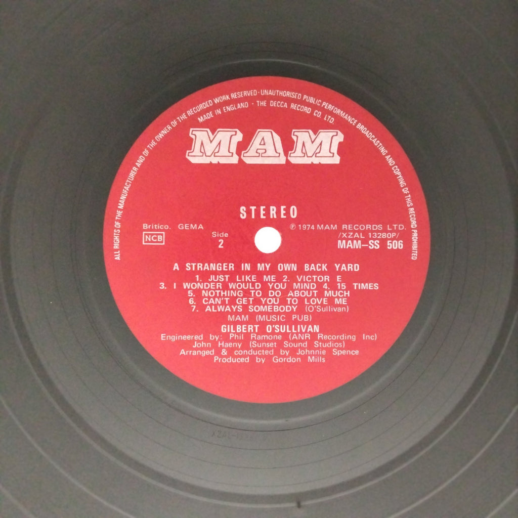 Gilbert O'Sullivan - A Stranger in My Own Back Yard (Vinyl)