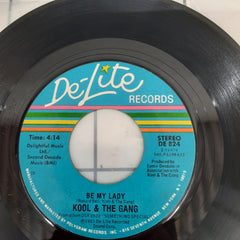 Kool & The Gang -  Be My Lady / Let's Go Dancin'  (45-RPM)