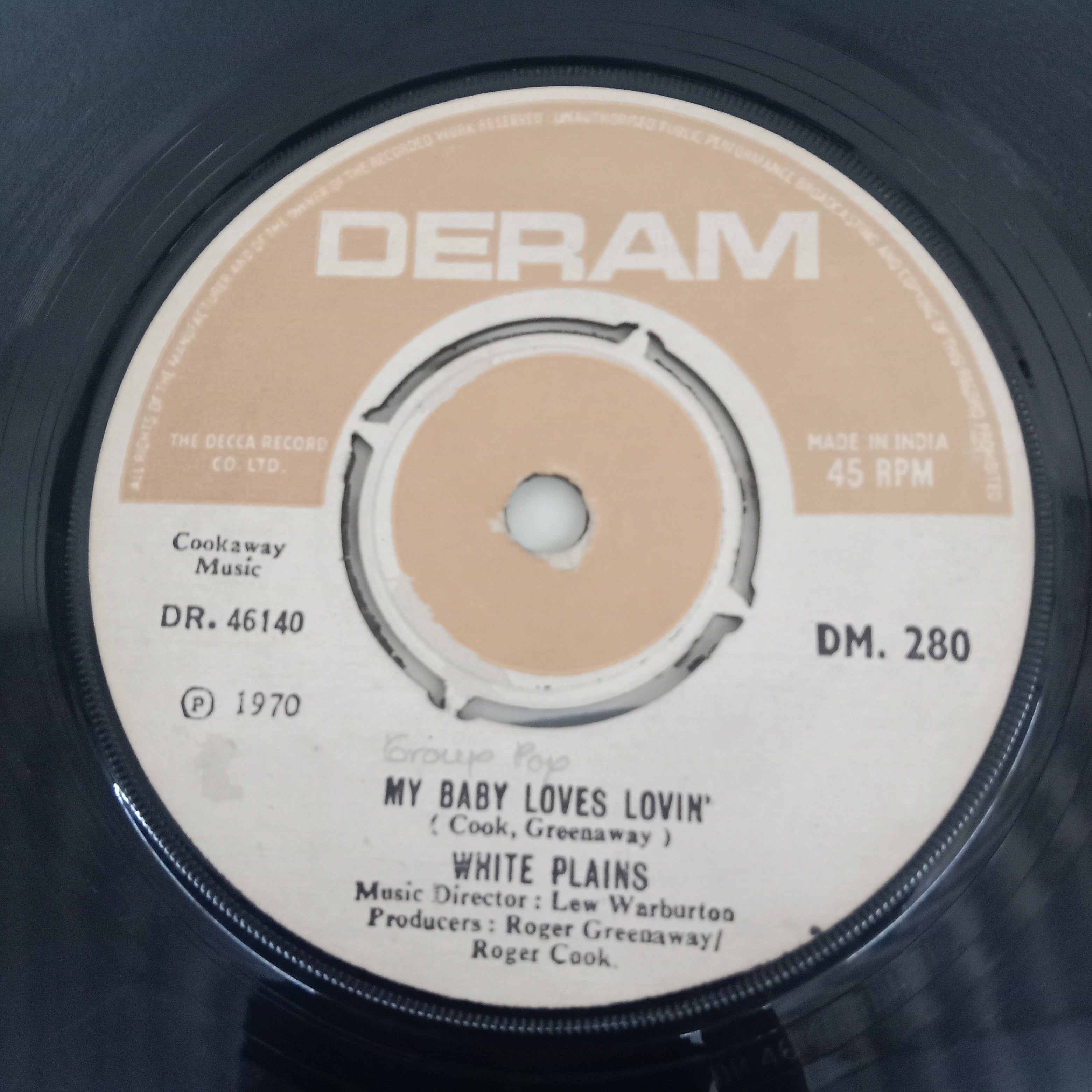 White Plains -  My Baby Loves Lovin' (45-RPM)