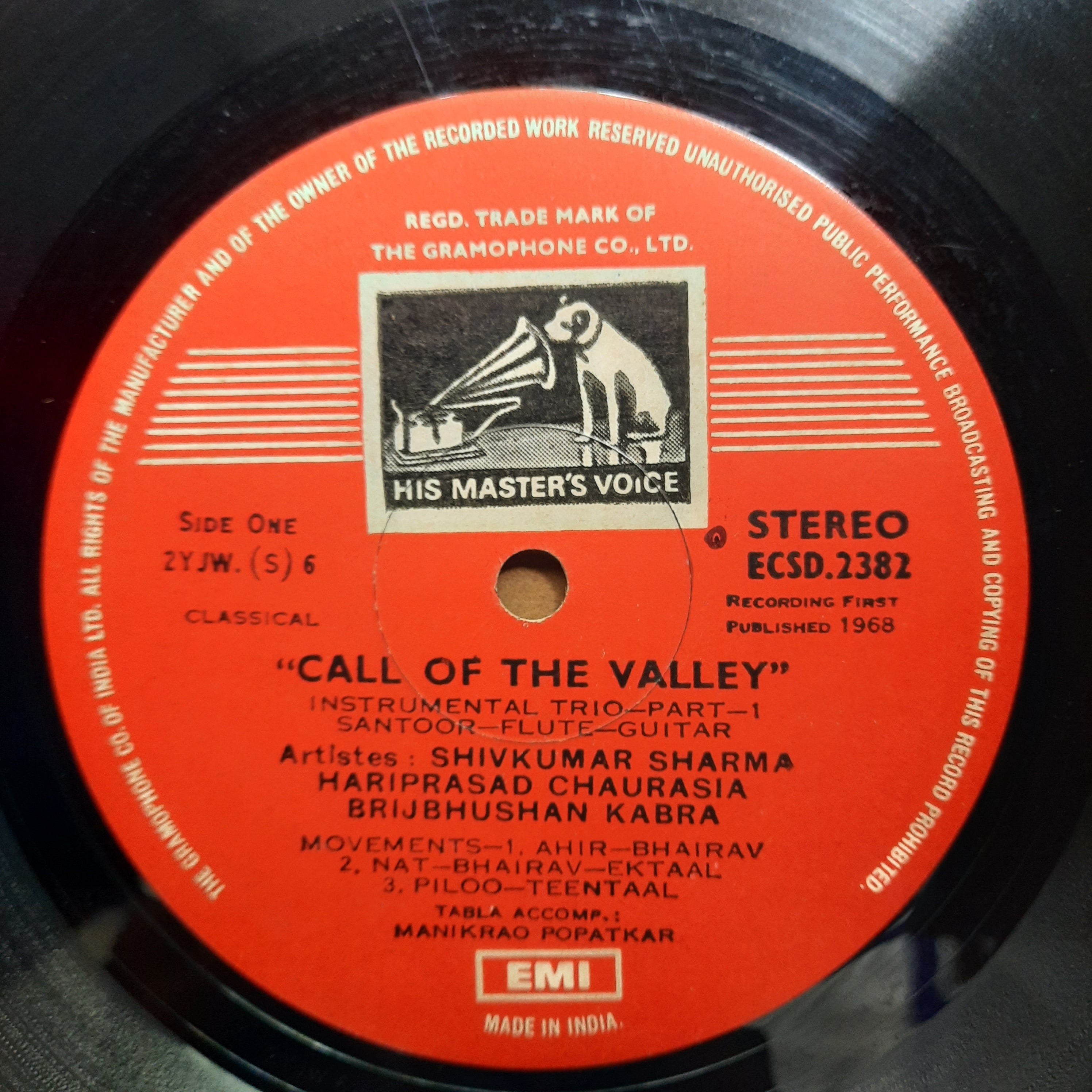 Shivkumar Sharma* - Hariprasad Chaurasia - Brijbhushan Kabra*  - Call Of The Valley (Vinyl)