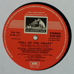 Pandit Shiv Kumar Sharma - Hariprasad Chaurasia - Brij Bhushan Kabra - Call Of The Valley (Vinyl) Image