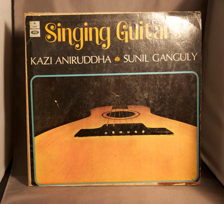 Kazi Aniruddha & Sunil Ganguly - Singing Guitars (Vinyl) Image