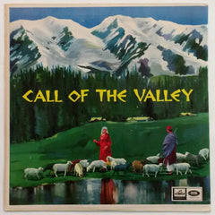 Pandit Shiv Kumar Sharma - Hariprasad Chaurasia - Brij Bhushan Kabra - Call Of The Valley (Vinyl) Image