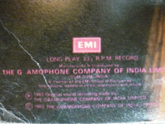 Laxmikant-Pyarelal, Anand Bakshi - Avtaar (Vinyl) Image