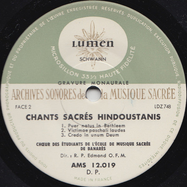 ChÅ“ur Des Ã‰tudiants De L'Ã‰cole De Musique SacrÃ©e De BanarÃ¨s - Chants SacrÃ©s De L'Inde (45-RPM) Image